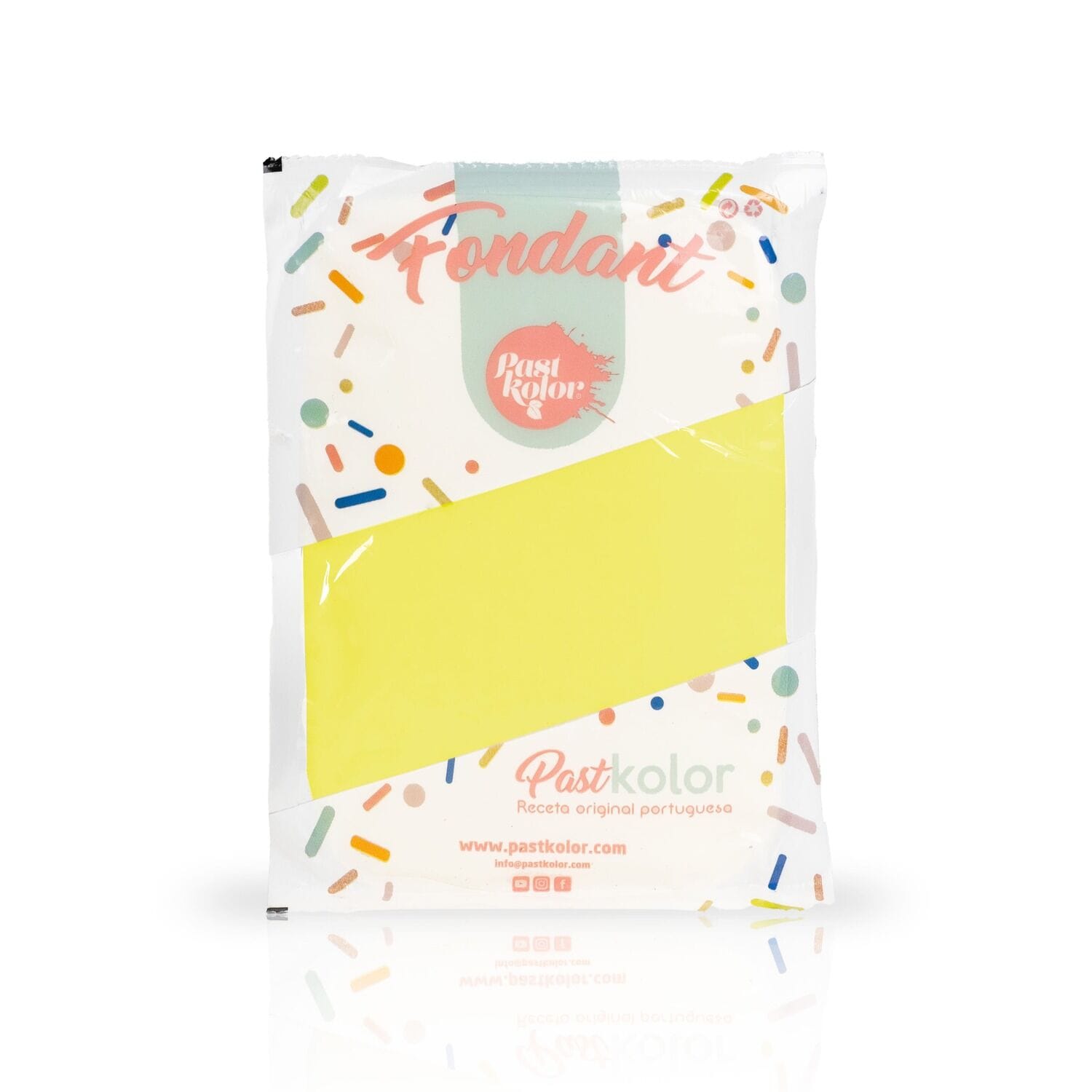 Fondant Pastkolor Amarillo Pastel - 1 Kg 1 Fondant Pastkolor Amarillo Pastel - 1 Kg