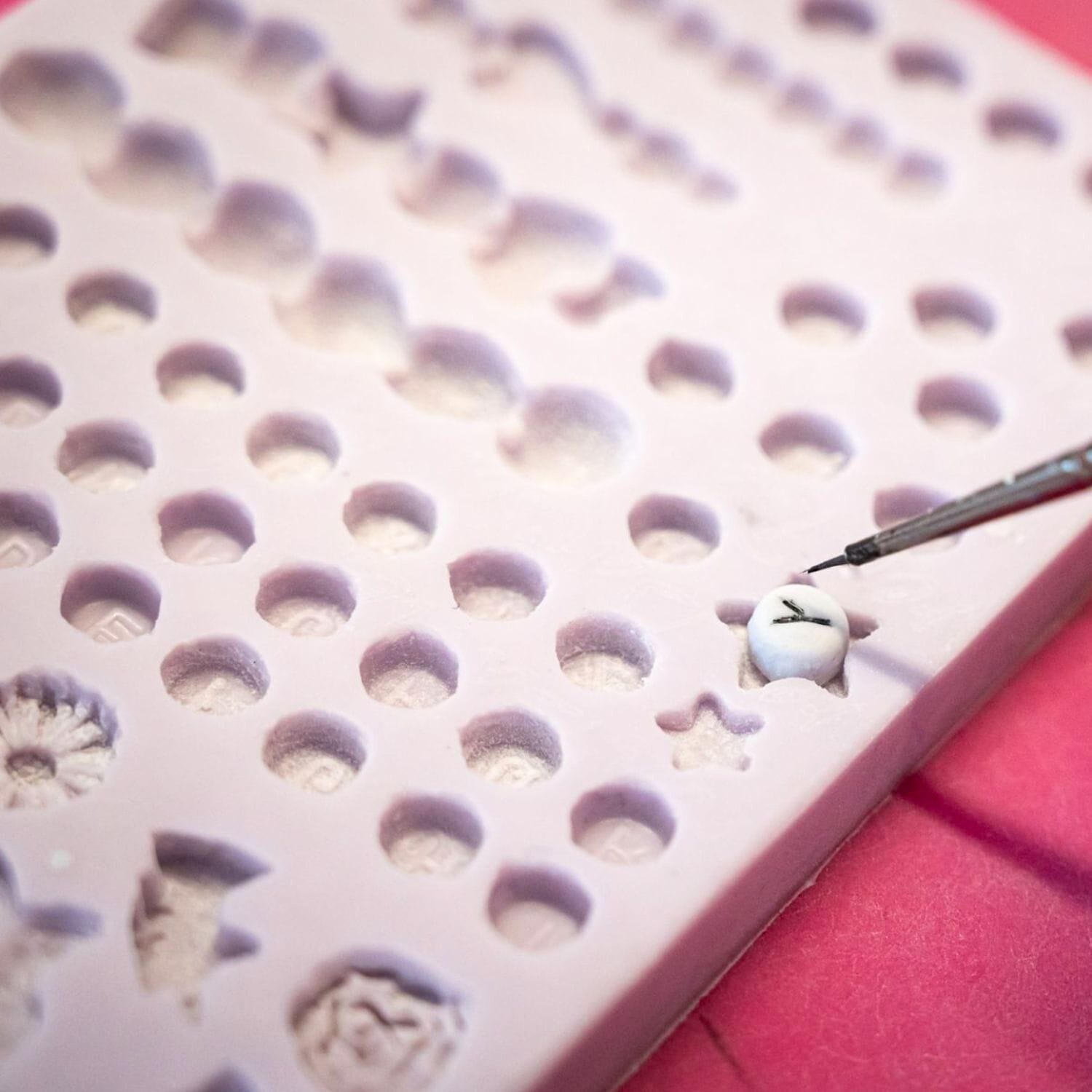 Molde Silicona Karen Davies - Pulsera De La Amistad 2 Molde Silicona Karen Davies - Pulsera De La Amistad - Imagen 2