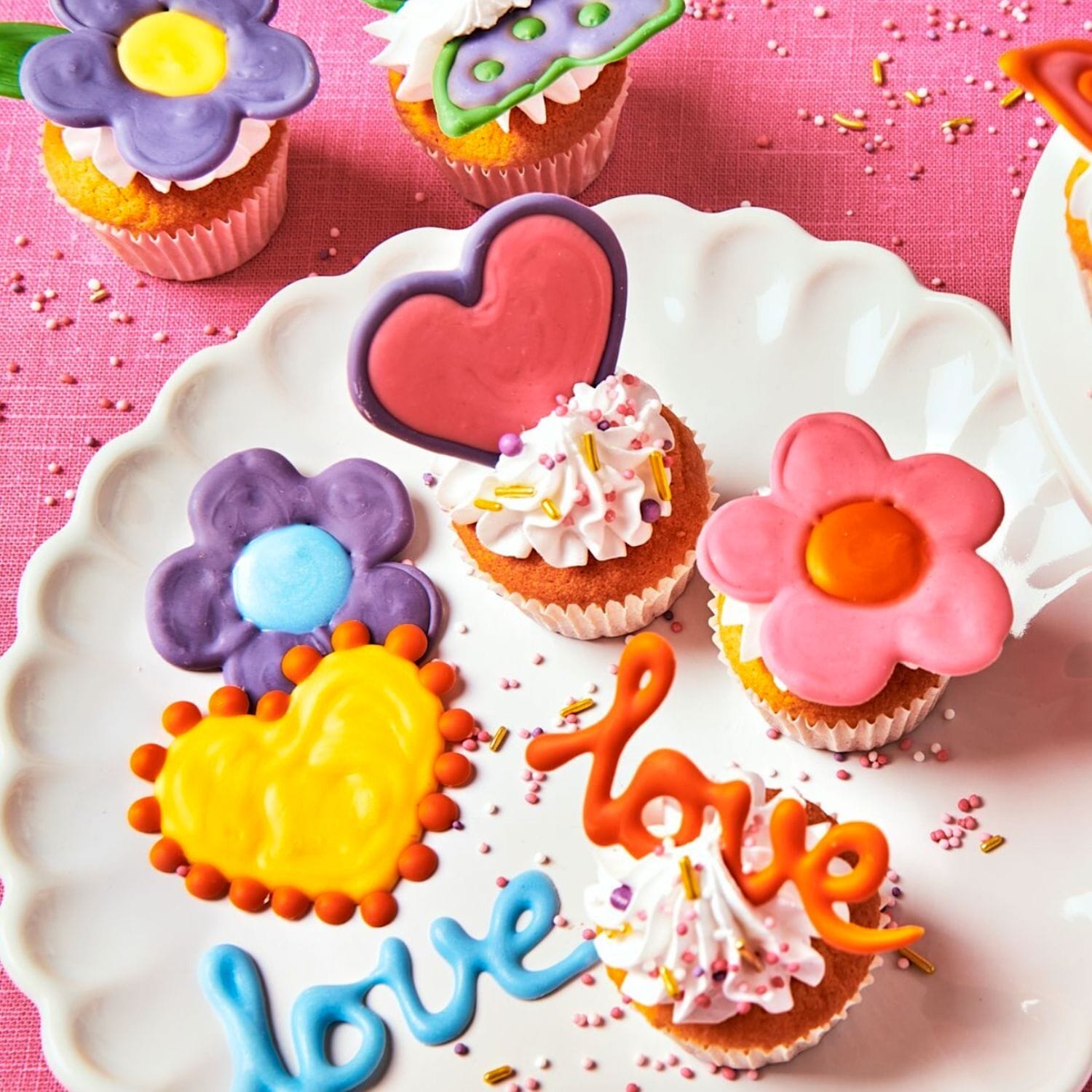 Tubo Escritor "choco Writer" Funcakes - Rojo (25 G) 3 Tubo Escritor "choco Writer" Funcakes - Rojo (25 G) - Imagen 3