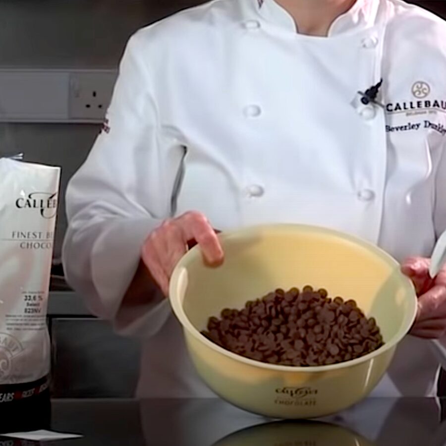 Callets De Chocolate Con Leche Callebaut 1 Kg 2 Callets De Chocolate Con Leche Callebaut 1 Kg - Imagen 2