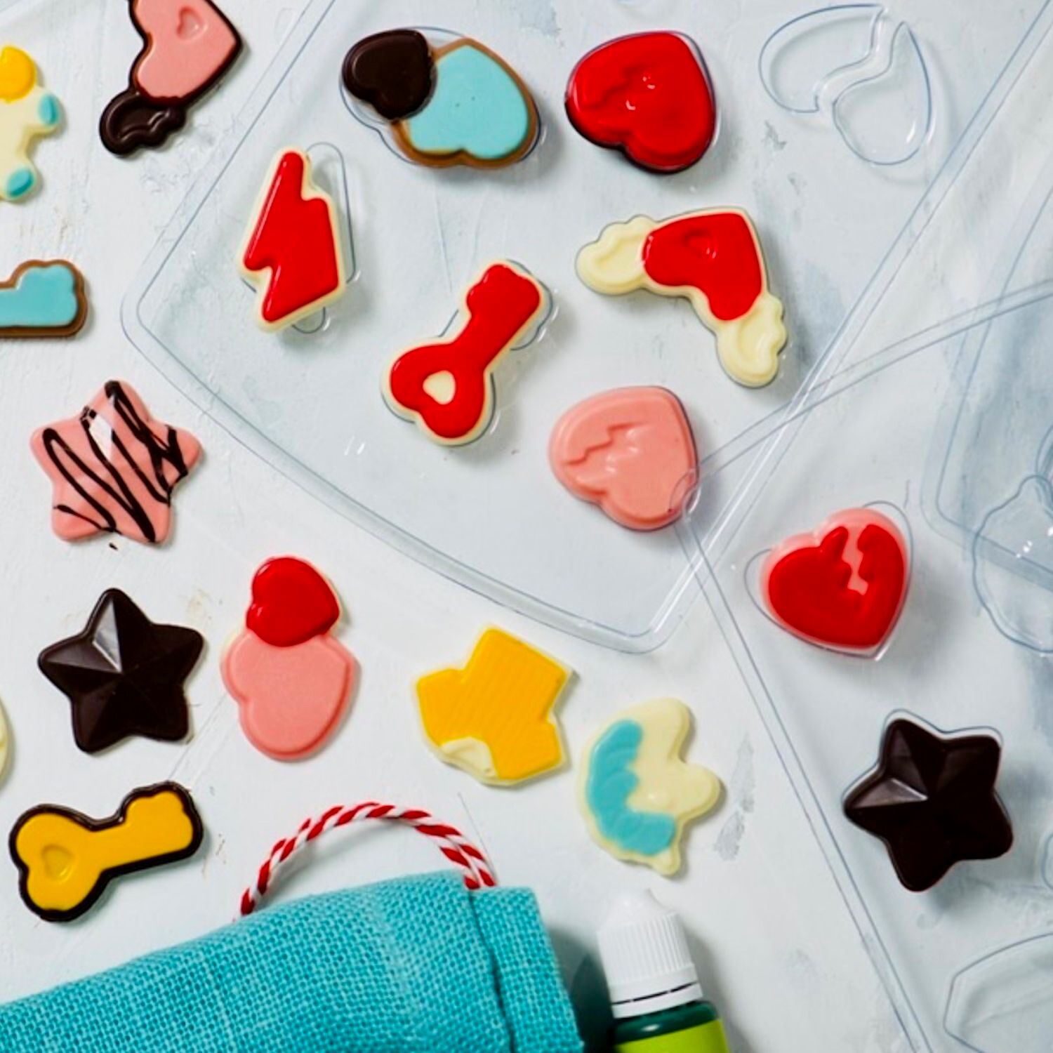 Kit Molde Termoformado Corazones Para Chocolates - Decora 3 Kit Molde Termoformado Corazones Para Chocolates - Decora - Imagen 3